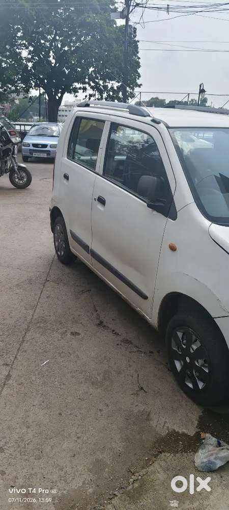 Maruti Suzuki Wagon R Lxi 2013