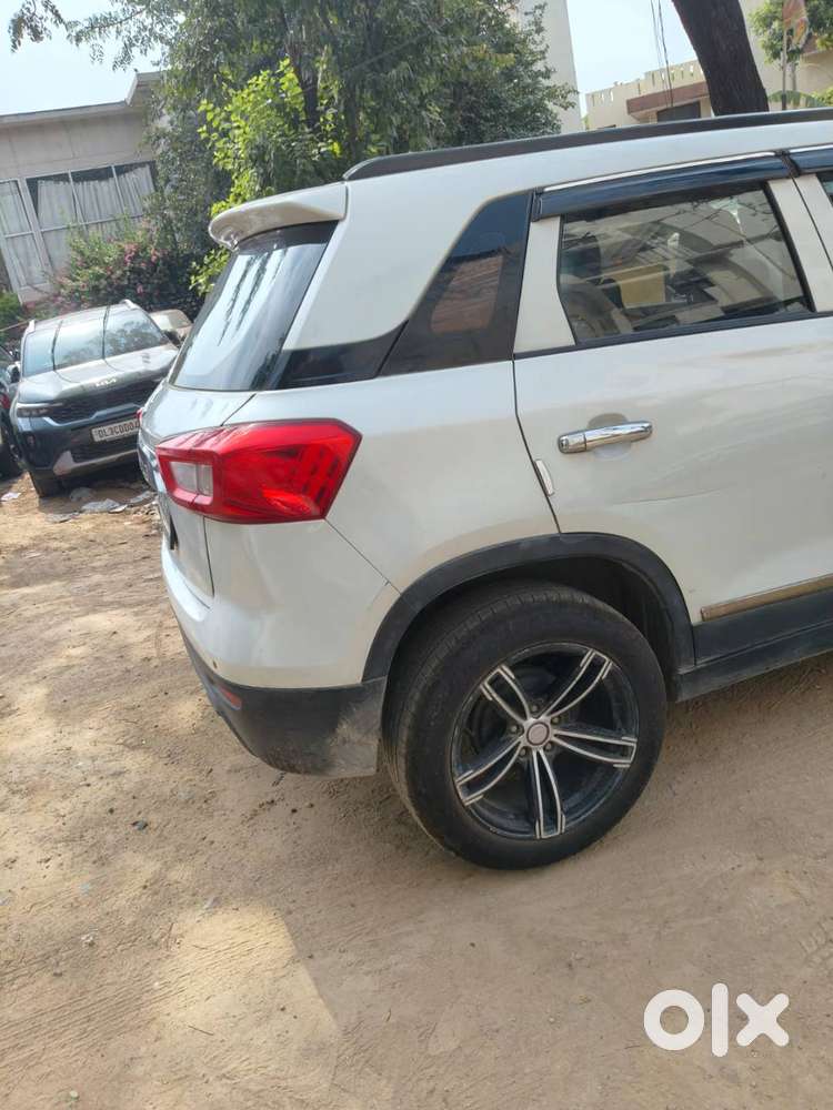Brezza With Sunroof