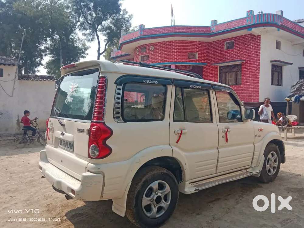 Gaadi Mst Hai Ingen Me Bilkul Chhed Chhad Nhi Hua Hai