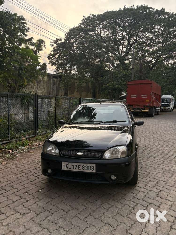 Ford Ikon Petrol 2007