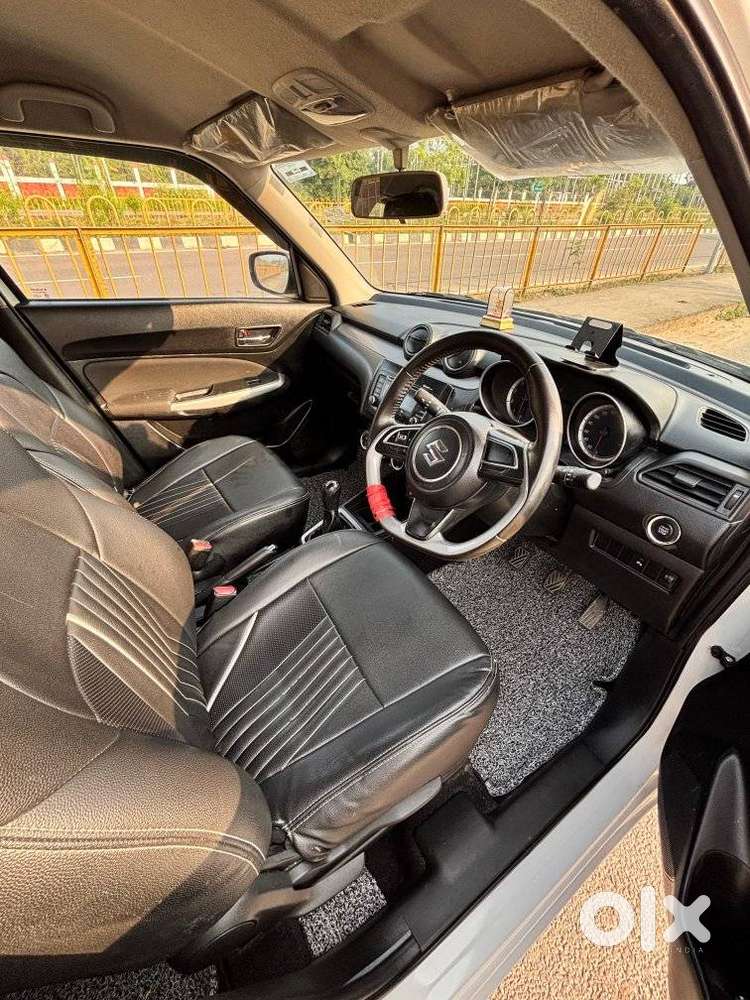 Maruti Suzuki Swift Vvt Zxi, 2019, Petrol