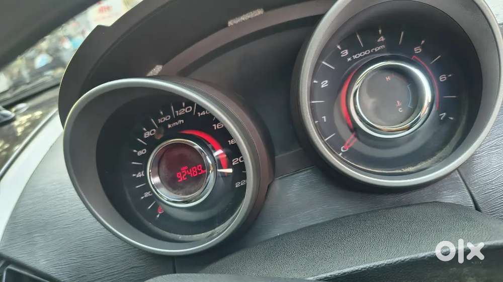 Mahindra Xuv500 2013 Diesel Well Maintained