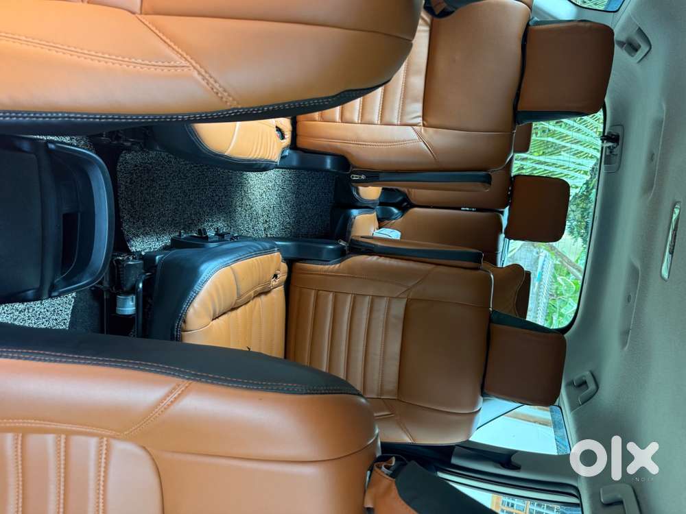 Nri Used 2.8 G Innova Crysta 2017 Model