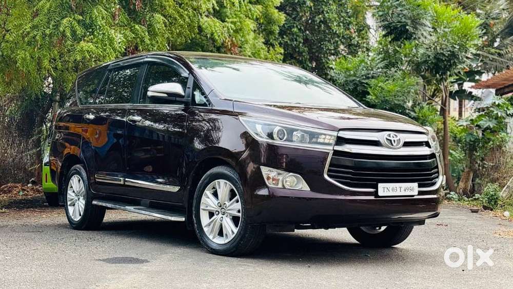 Toyota Innova Crysta 2.8z Automatic, 2016, Diesel