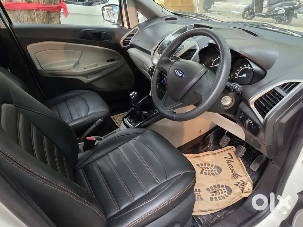 Ford Ecosport 2015 Petrol Manual 40,000 Km Driven Only