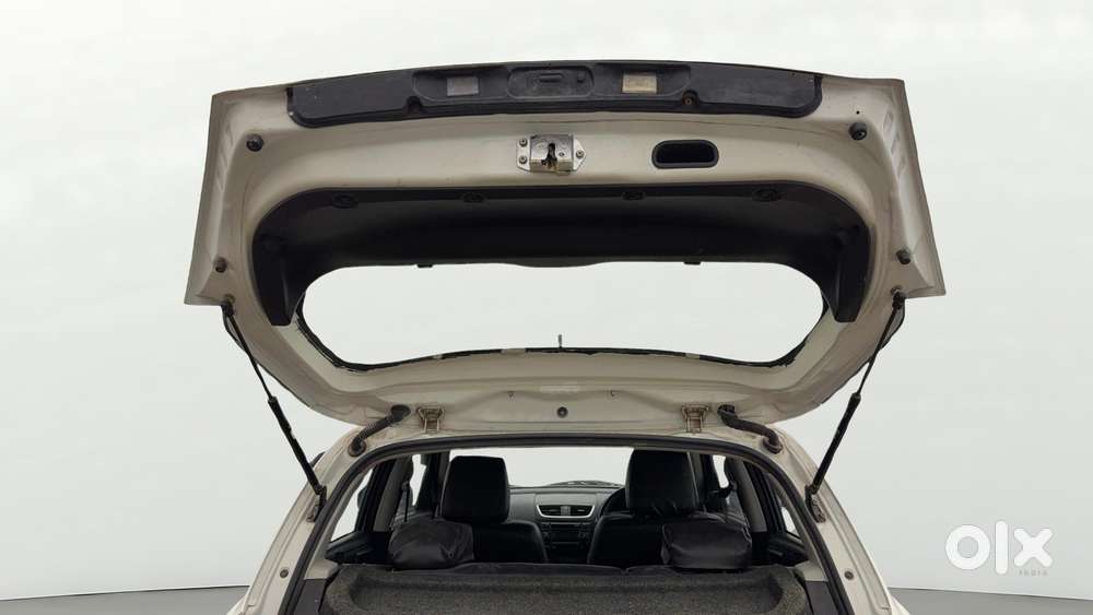 Maruti Suzuki Swift Zxi, 2016, Petrol