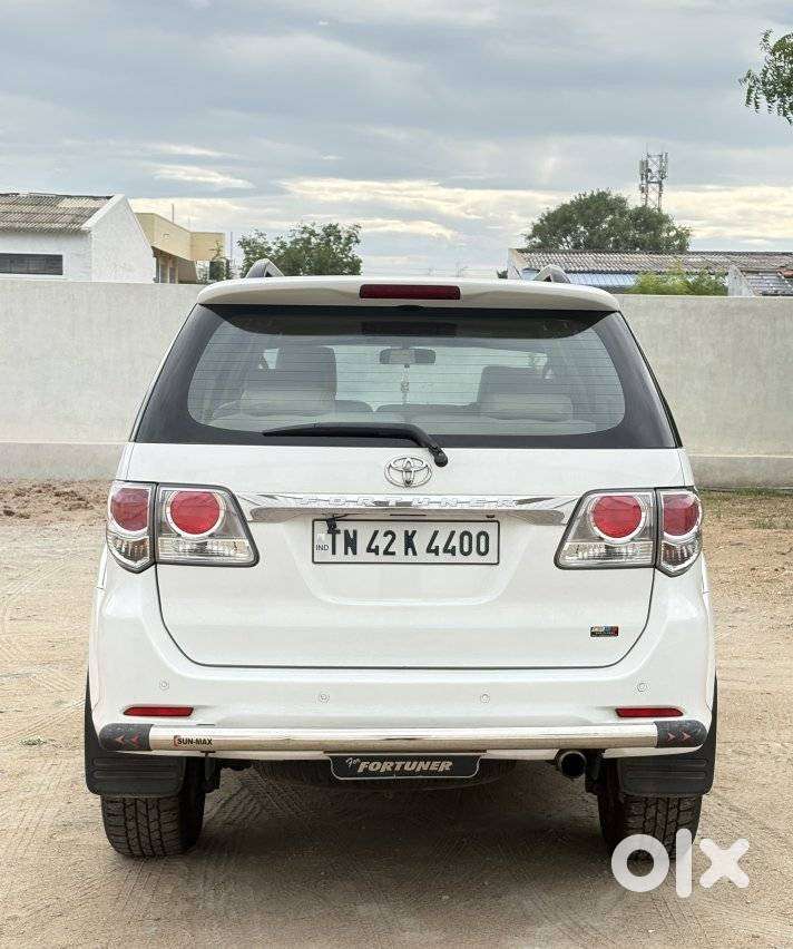 Toyota Fortuner 2011-2016 4x2 Manual, 2014, Diesel