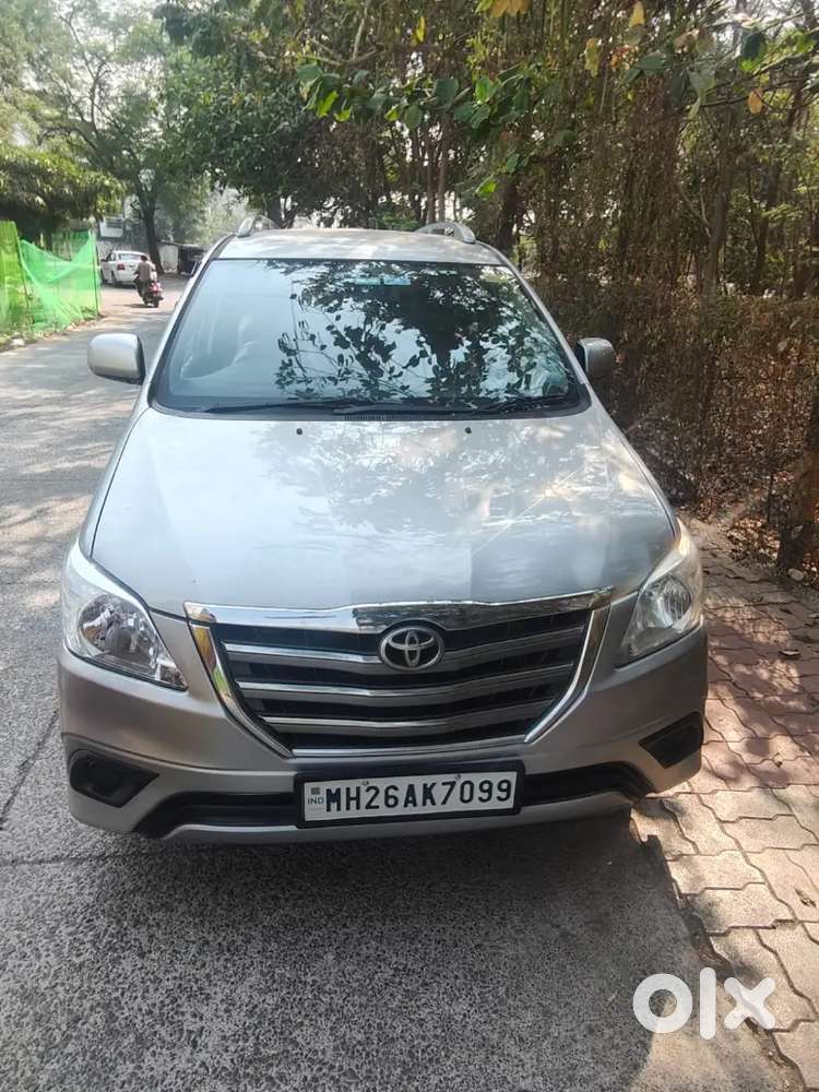 Toyota Innova 2015 Diesel Well Maintained