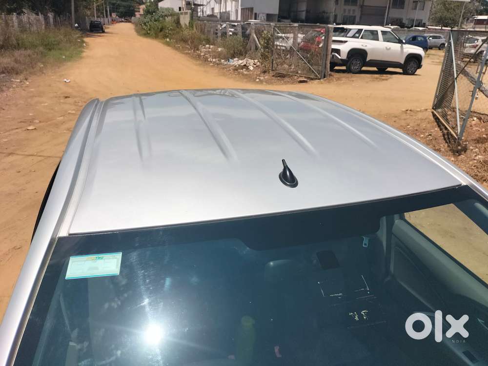 Toyota Etios V, 2011, Petrol