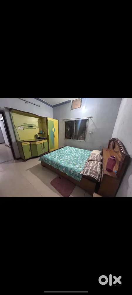 Need female roommate rent 4000