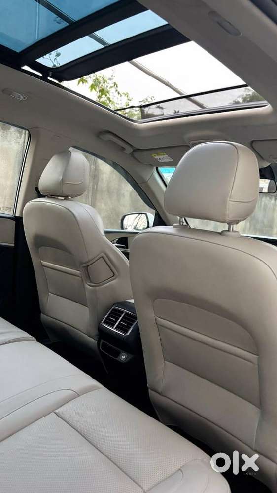 Mahindra Xuv700, 2025, Petrol