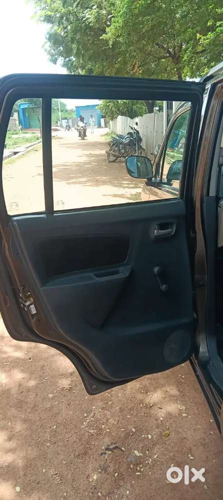 Maruti Suzuki Wagon R Lxi 2012 Petrol
