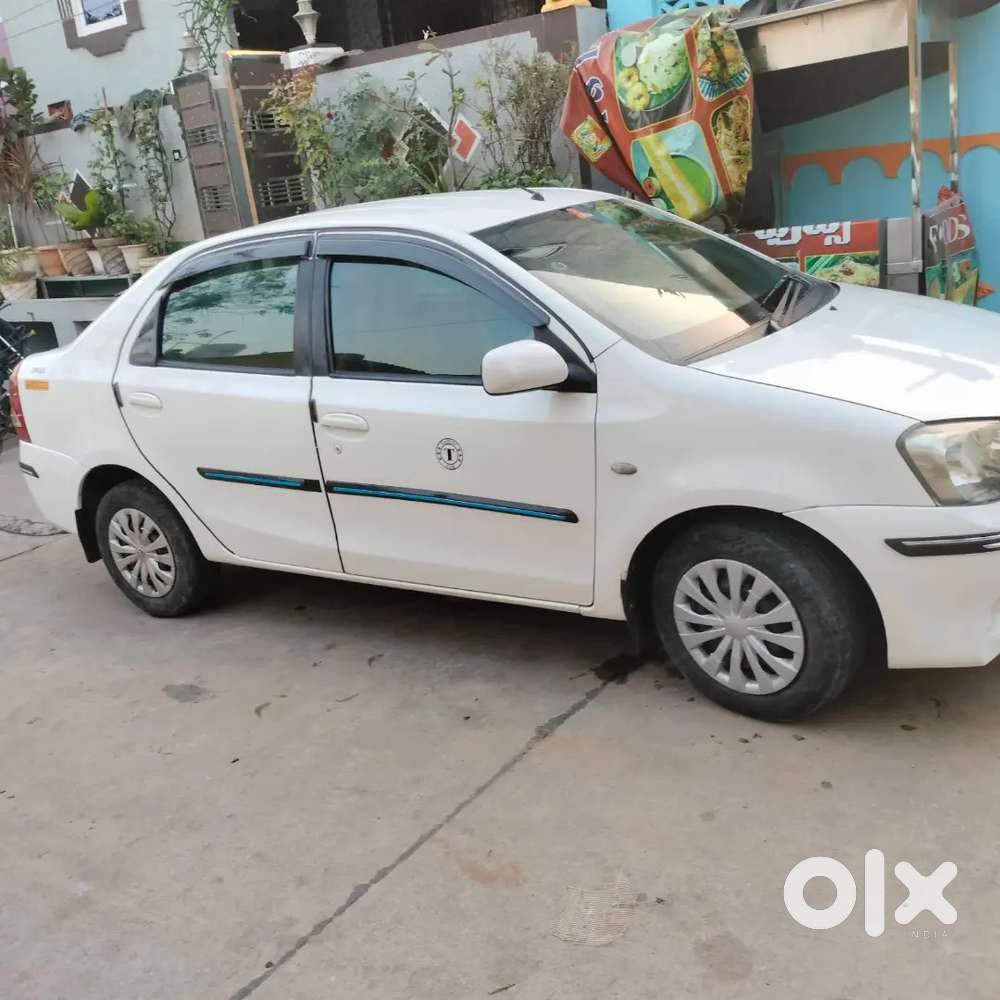 Toyota Etios 2017 Diesel 123000 Km Driven