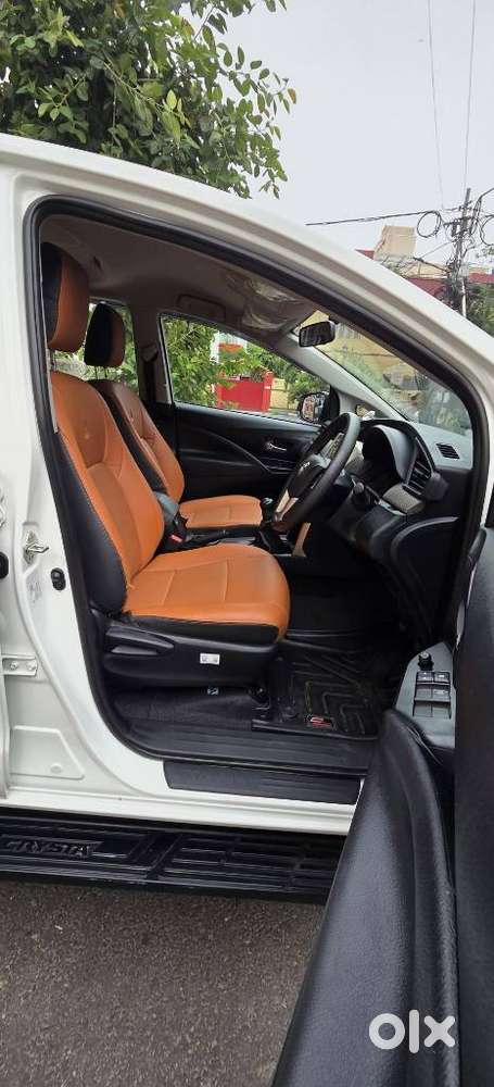 Toyota Innova Crysta 2.4 Gx Limited Edition 8 Str, 2025, Diesel