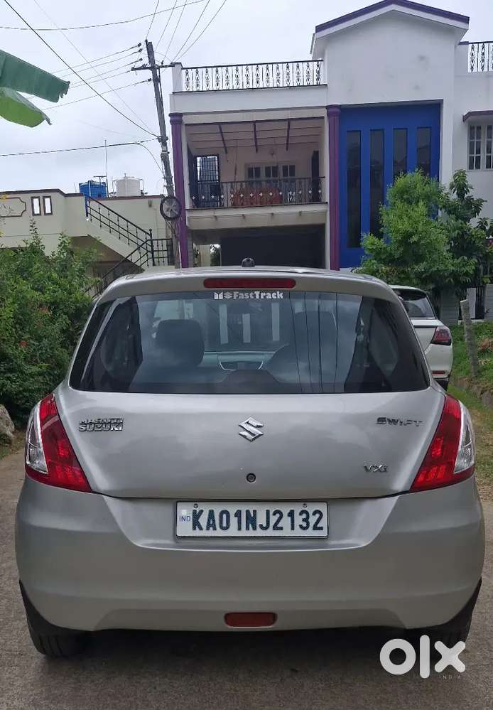 Maruti Suzuki Swift Vxi 2012 Model Single Owner