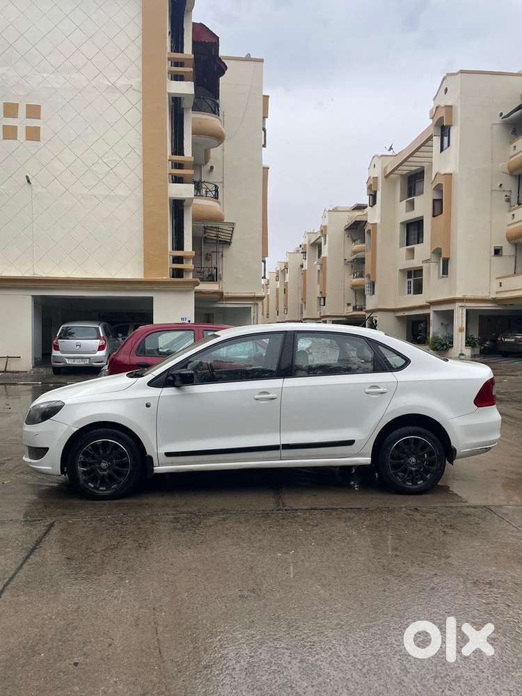 Skoda Rapid Diesel 2015