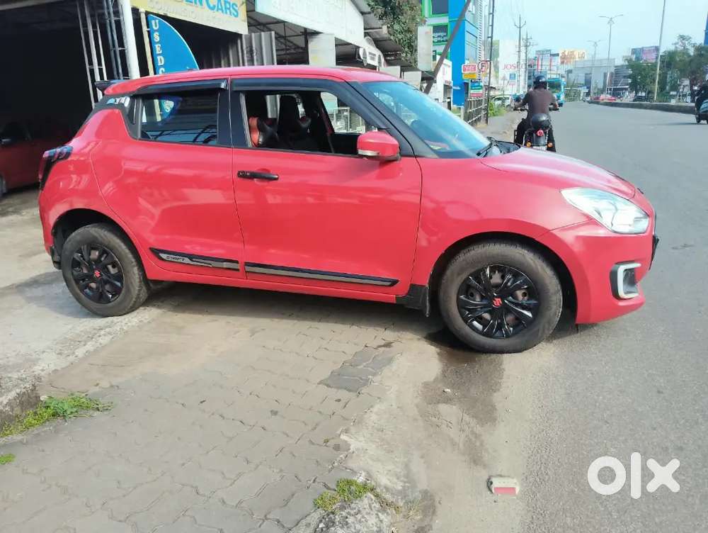 Maruti Suzuki Swift Vxi 2018