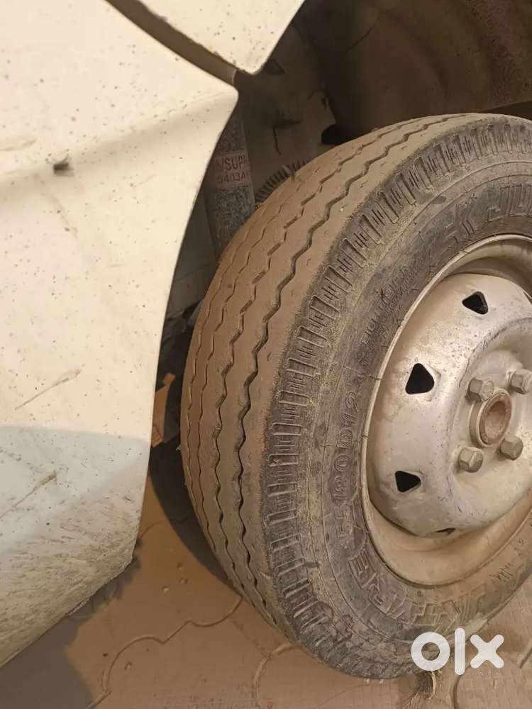Mahindra Supro 2021