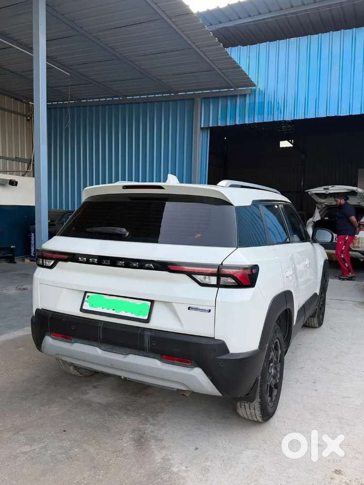 Brezza Zxi Smart Hybred 2023 New Condition