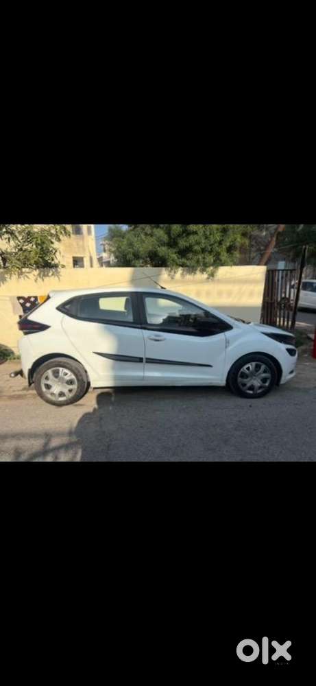Tata Altroz Diesel Car 2022