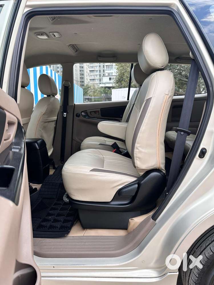 Toyota Innova 2.5 G (diesel) 7 Seater, 2015, Diesel