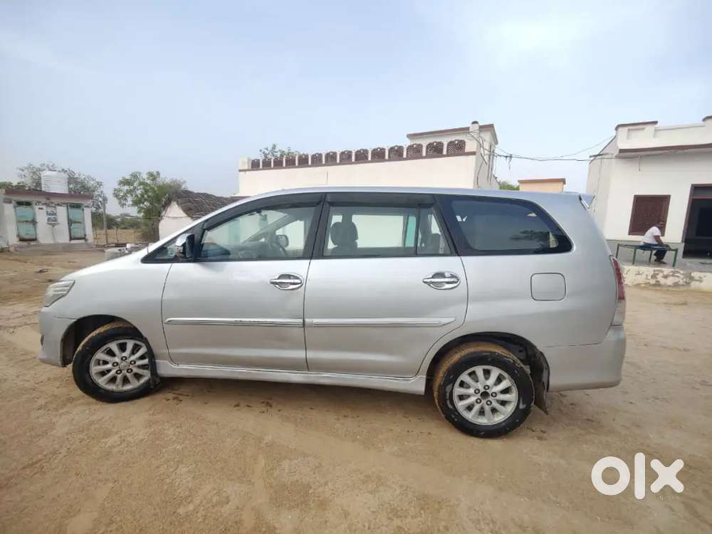 Toyota Innova Diesel 2013