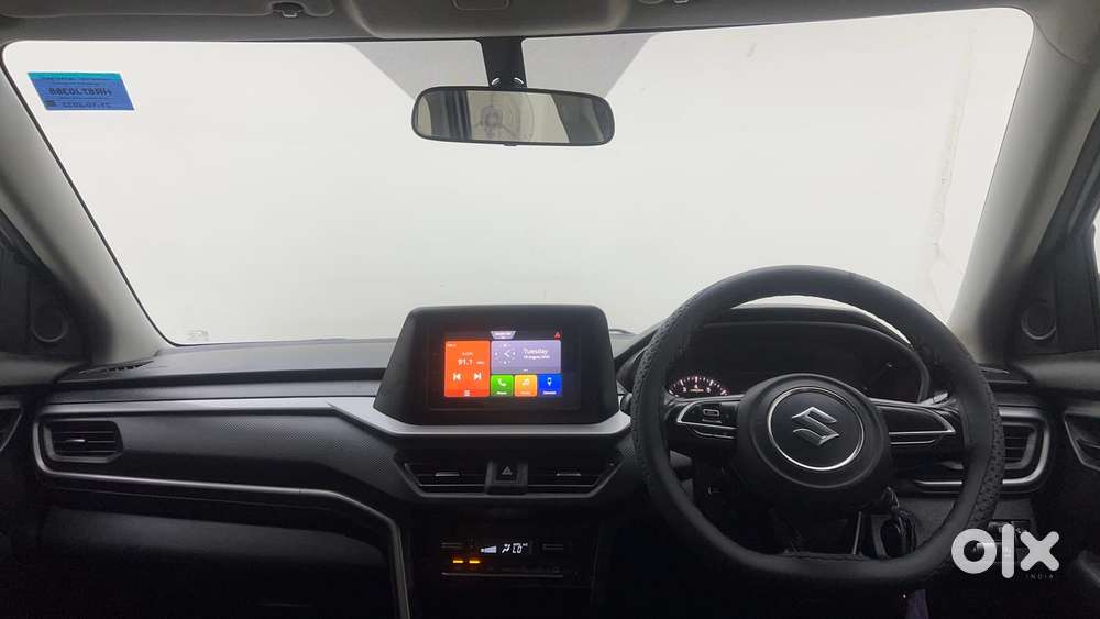 Maruti Suzuki Vitara Brezza 1.5 Zxi Plus At Dual Tone, 2022, Petrol