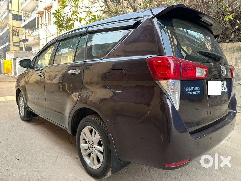 Toyota Innova Crysta 2.4 V 8 Str, 2018, Diesel