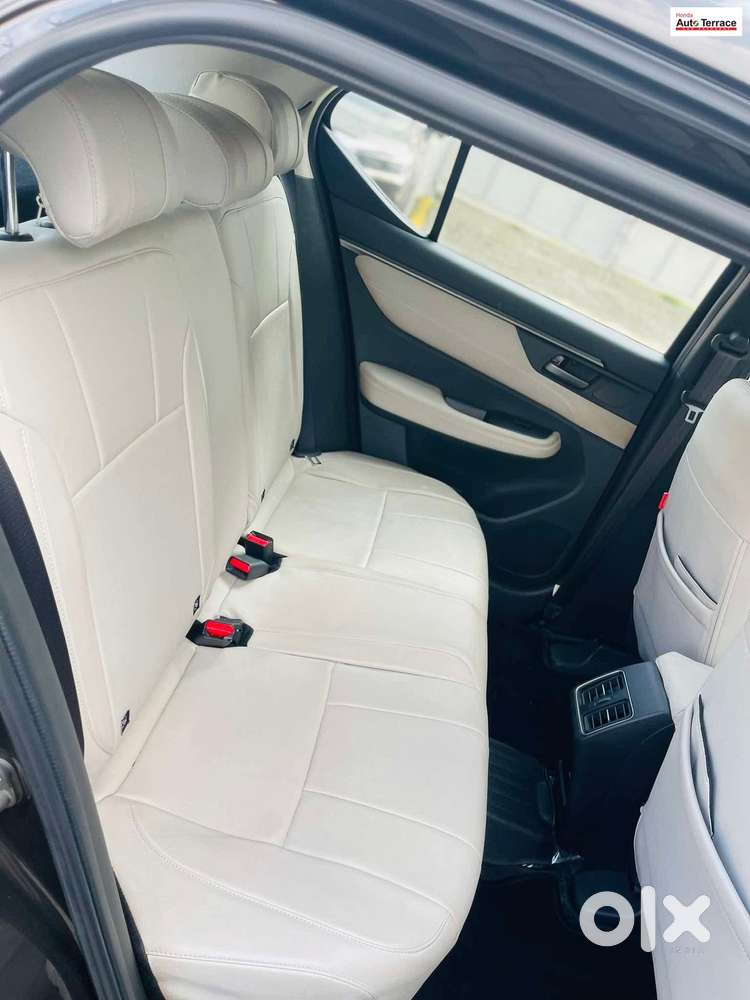 Honda Elevate Vx Cvt, 2025, Petrol