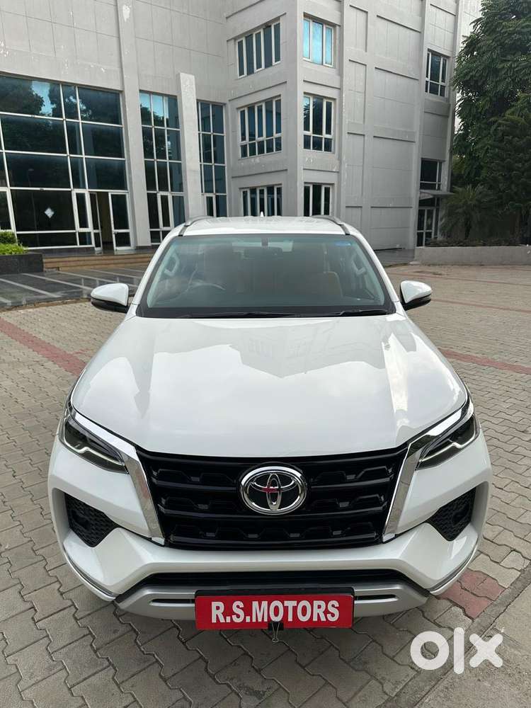 Toyota Fortuner 4x2 At 2.8 Diesel, 2025, Diesel