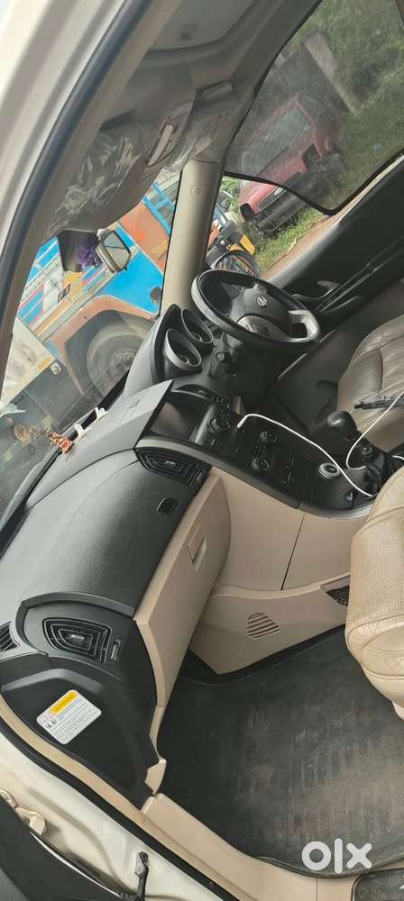 Mahindra Xuv500 2015 Diesel Good Condition