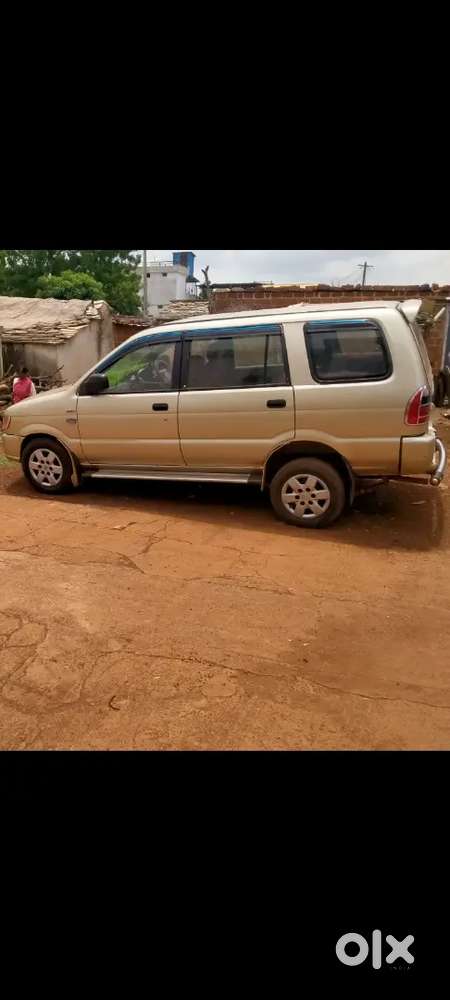Chevrolet Tavera Ls B2 2011