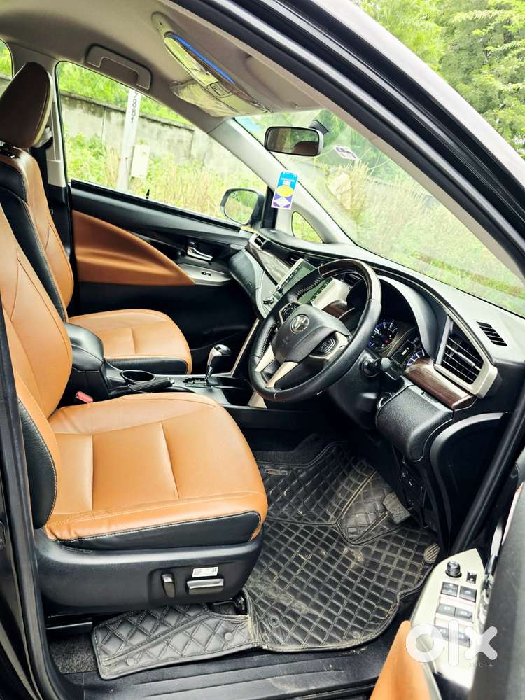 Toyota Innova Crysta 2.8 Zx At, 2022, Diesel