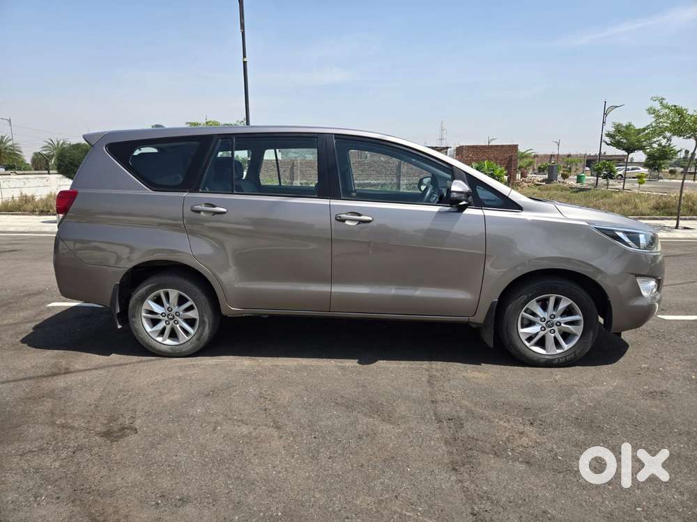 Toyota Innova Crysta 2.8 Gx At, 2020, Diesel