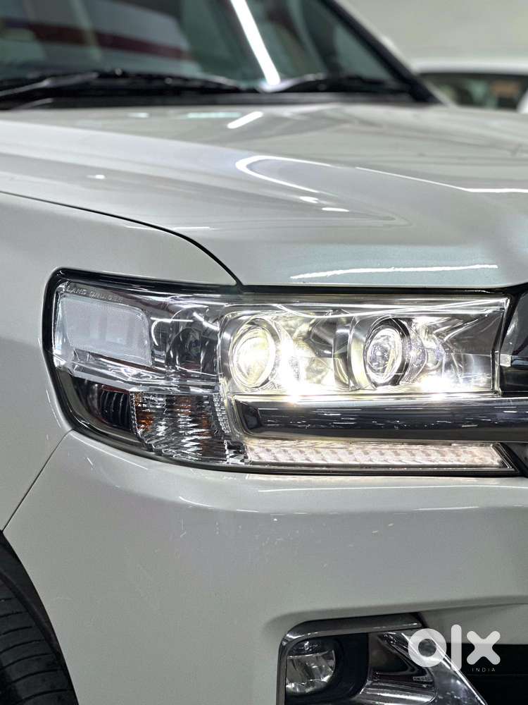 Toyota Land Cruiser [ ] 4.5 Vx Lc 200, 2017, Diesel