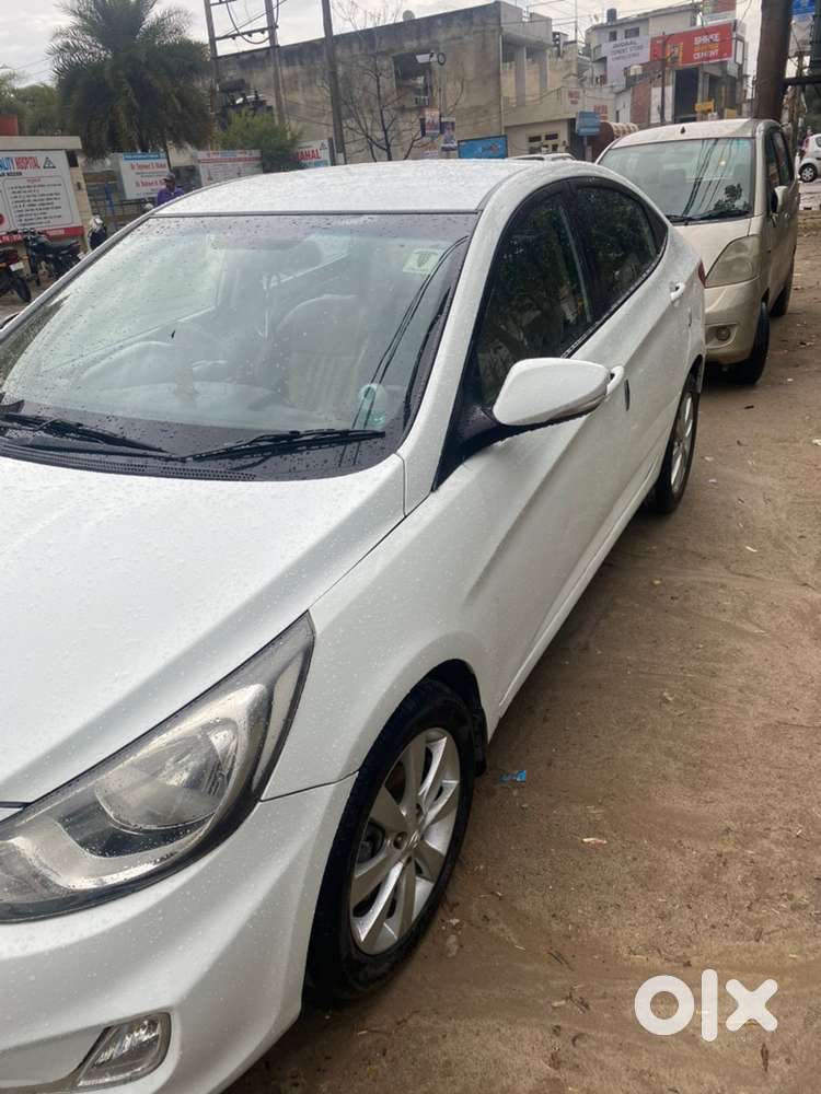 2012 Hyundai Verna Diesel Fluidic Car