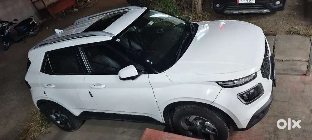 Hyundai Venue 2019 Diesel Well Maintained