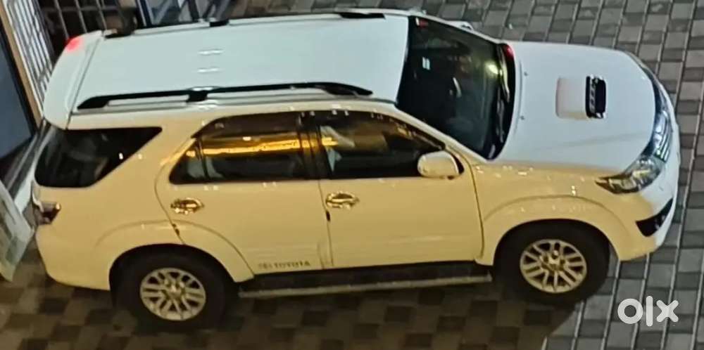 Toyota Fortuner Sportivo 2013 Diesel 190000 Km Driven