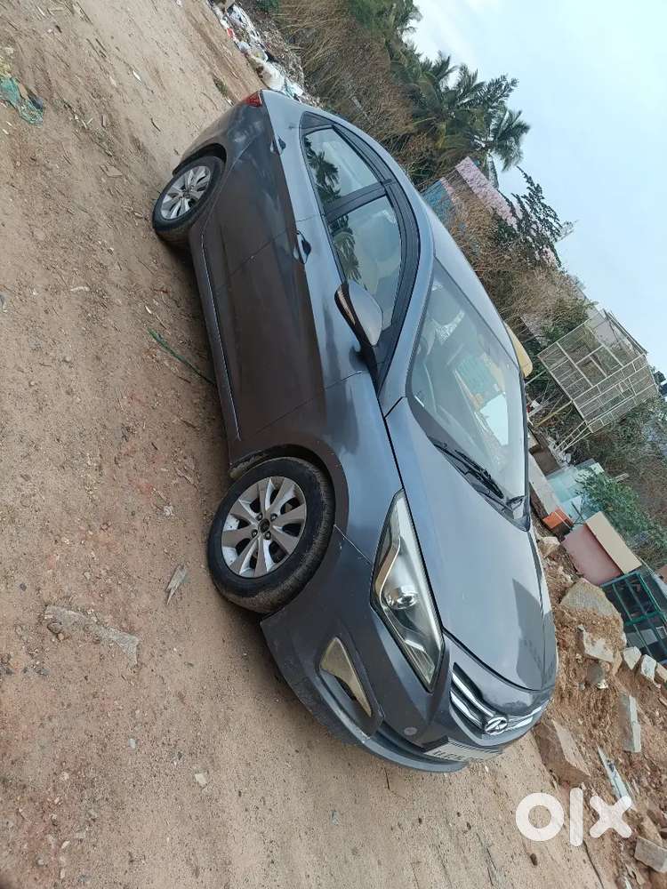 Hyundai Verna 2016 Diesel 142000 Km Driven