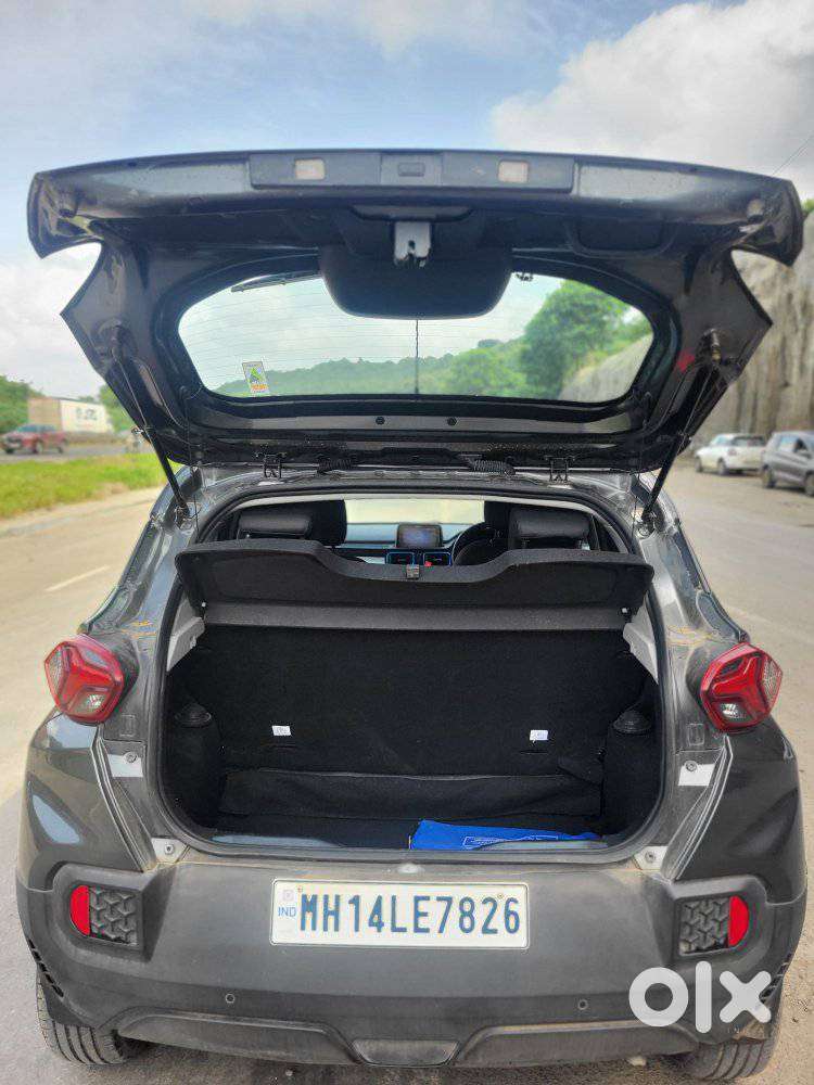 Tata Punch 1.2 Revotron Creative Dual Tone, 2024, Petrol