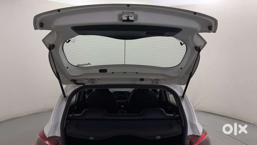 Hyundai Grand I10 1.2 Kappa Sportz, 2015, Petrol