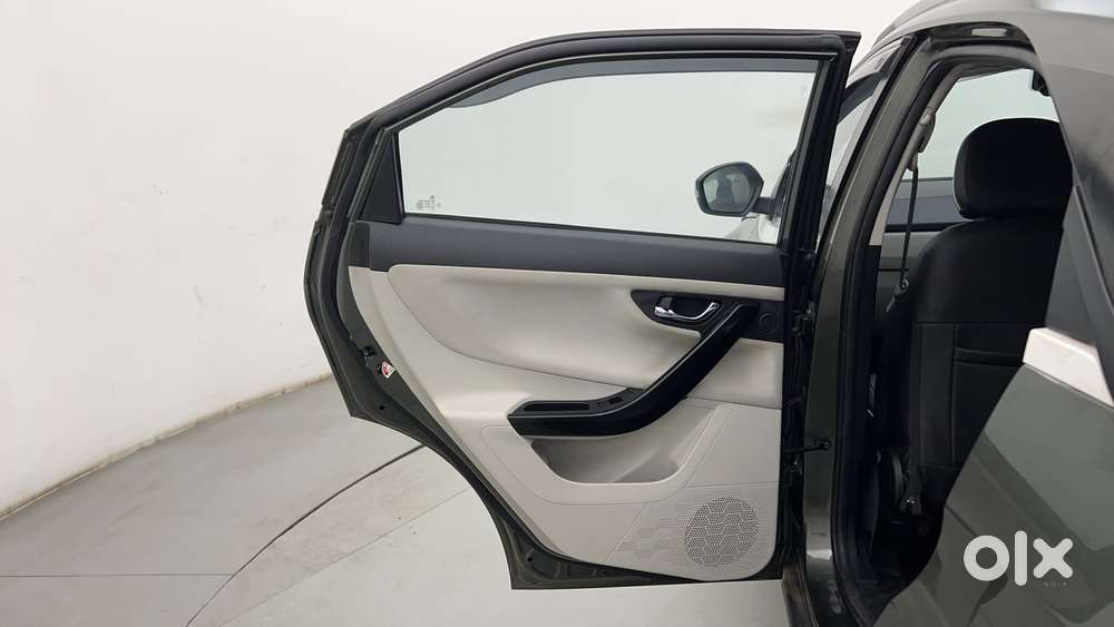 Tata Nexon 1.2 Revotron Xz Plus (s), 2022, Petrol