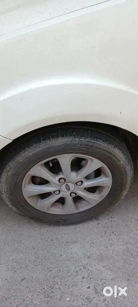 Ford Figo Diesel Zxi 2014