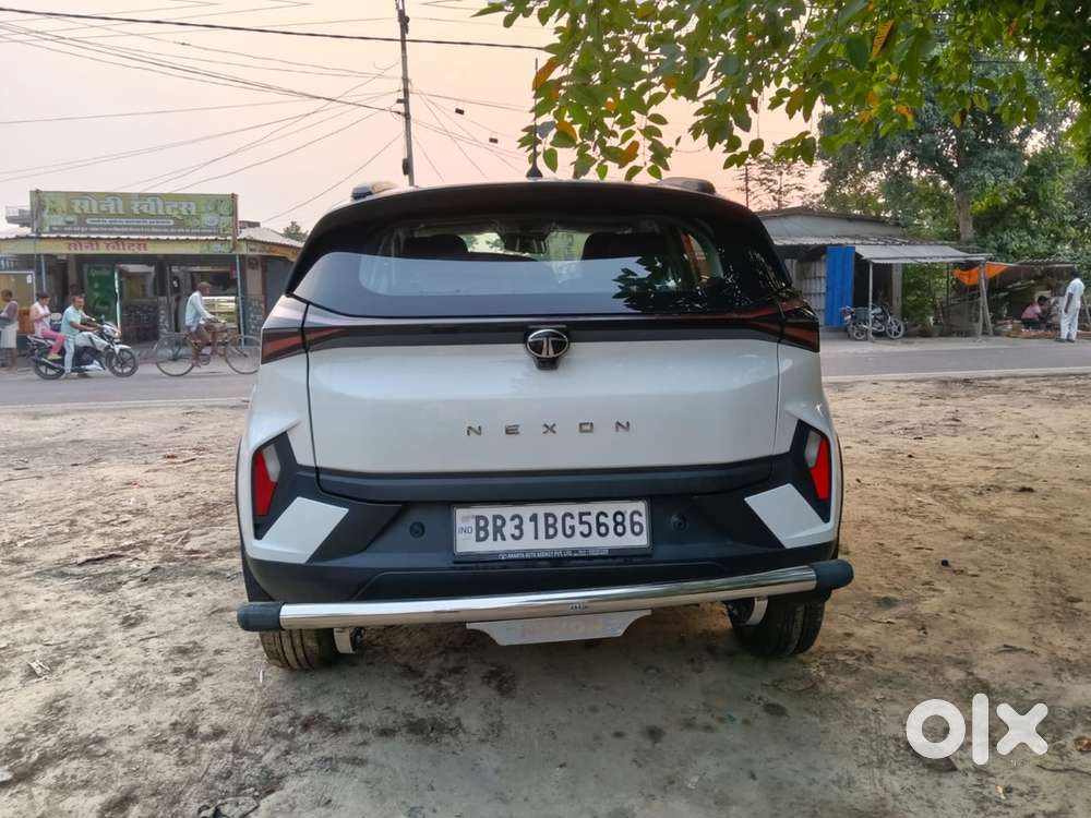 Tata Nexon Creative 2025 Diesel Manual Year