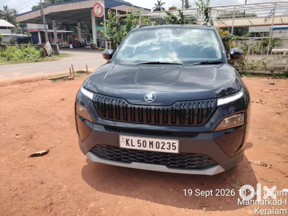 Skoda Kylaq Signature Plus Petrol Automatic 2025