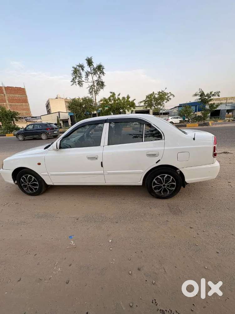 Hyundai Accent 2011 Petrol