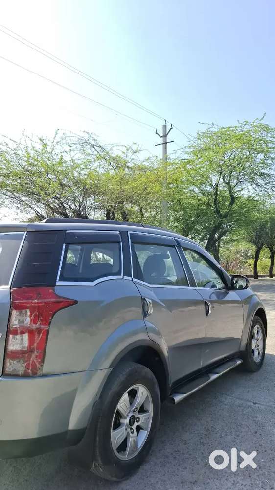 Mahindra Xuv W8 2014