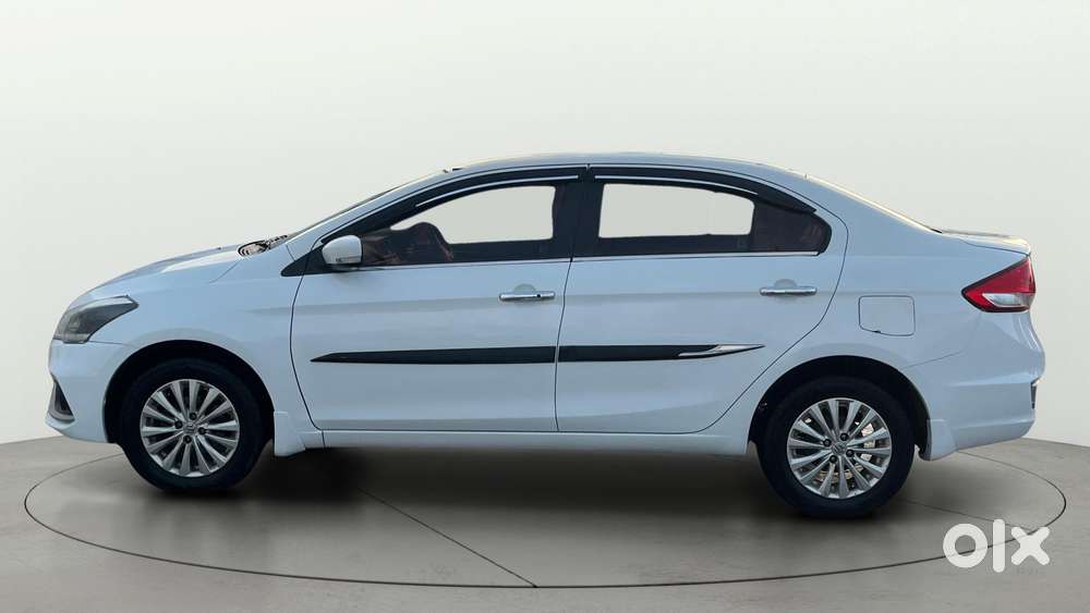 Maruti Suzuki Ciaz 1.5 Zeta Shvs Mt, 2018, Petrol