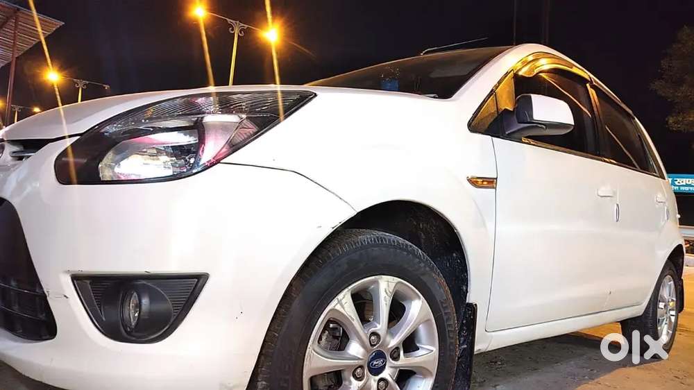 Ford Figo Petrol Manual 2012
