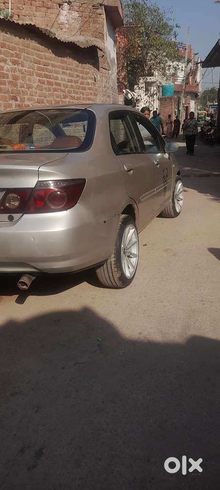 Honda City Zx Petrol 2008 Odometer 200000 Km
